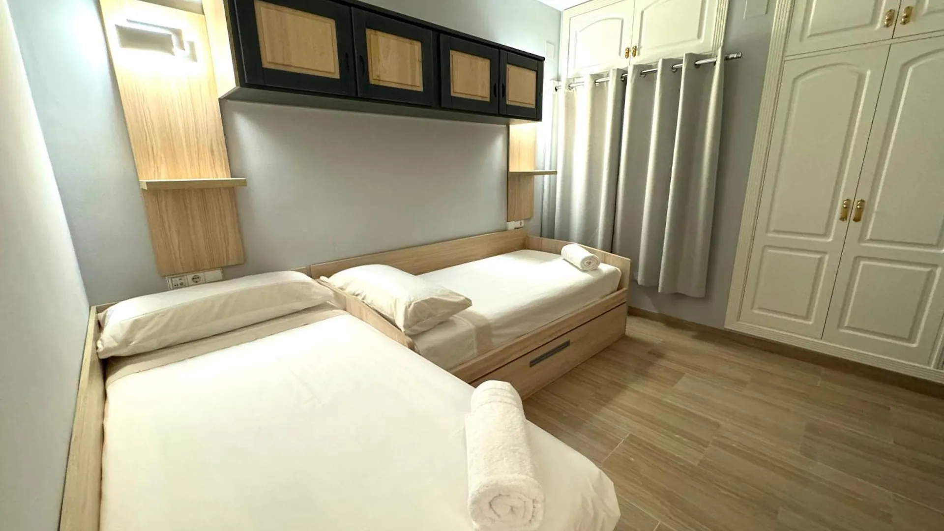 G&G Isla Marina Puerto 2 Apartment Benalmadena Spain