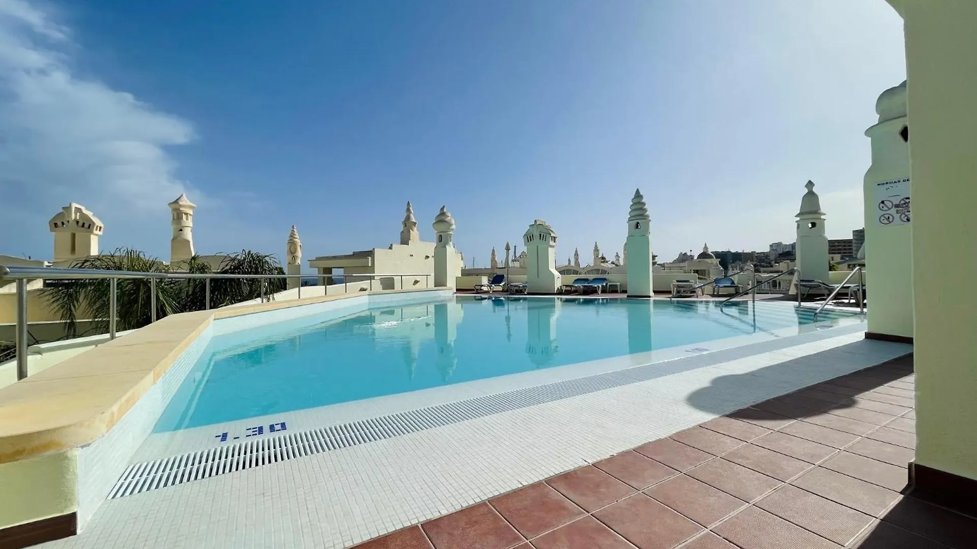 G&G Isla Marina Puerto 2 Apartment Benalmadena Spain